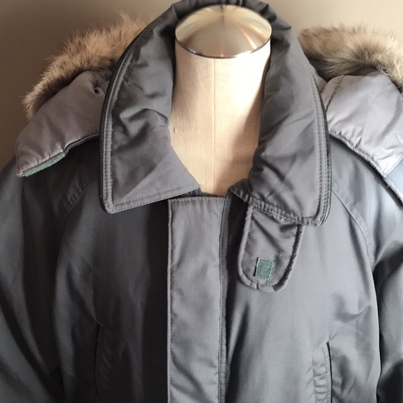 Wm Leishman Goose Down Parka with fur snorkel hood. Proudly Made in Canada 🇨🇦 - Picture 3 of 11